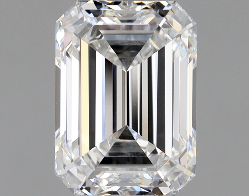 1.30克拉 E色 VVS1級 天然	祖母綠形鑽石 | GIA6541277890